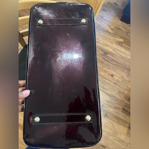 Authentic Louis Vuitton alma voyage vernis bag - Picture 8 of 16